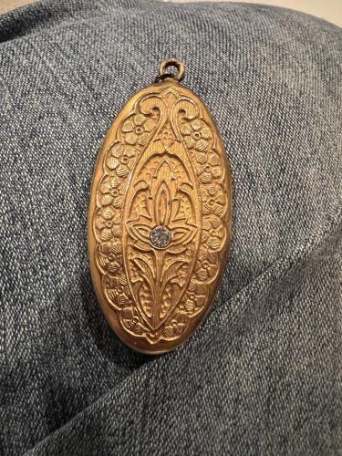 Nellie (Peelle) McCracken's Locket