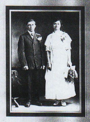 Eloge, Henry & (Helm)Lizzie