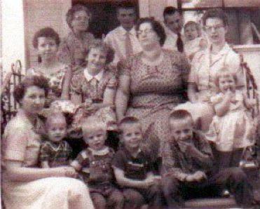 Hanson Grinda with Thomson (Van Allen) Donna and her children