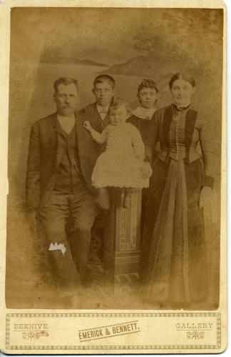 Thomas & Ellen (Jury) Hartnett Family