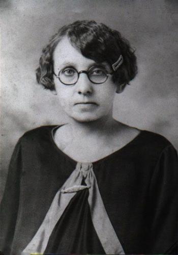 Minnie (Kutzner) Helm