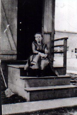 Minnie (Kutzner) Helm