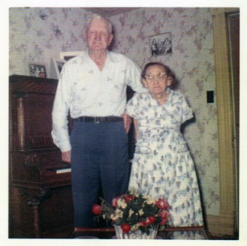 Jake and Minnie (Kutzner) Helm