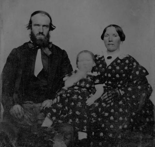 Laing George, Mary, and Barbara