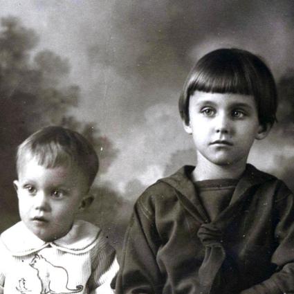 Eloise and Harlan Pellett